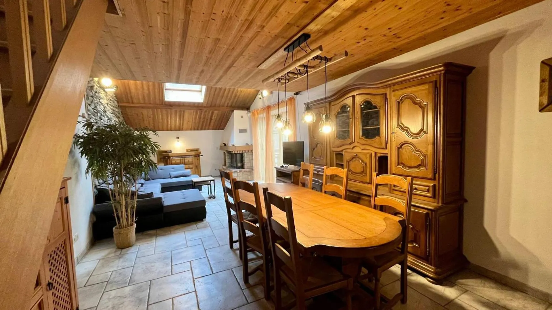 Appartement 14 Personnes Avec Balcon Et Terrasse Au Coeur De Val Cenis Lanslebourg, Proche Commerces - Fr-1-508-258